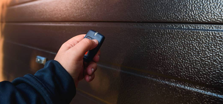 automatic door opener with remote control in Martinez
